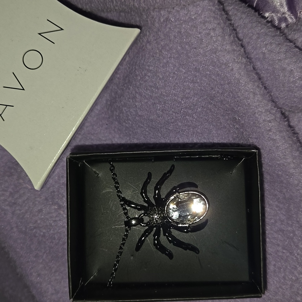 Avon Sparkling Spider Necklace